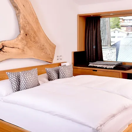 The Dom - The Dom Collection Saas Fee